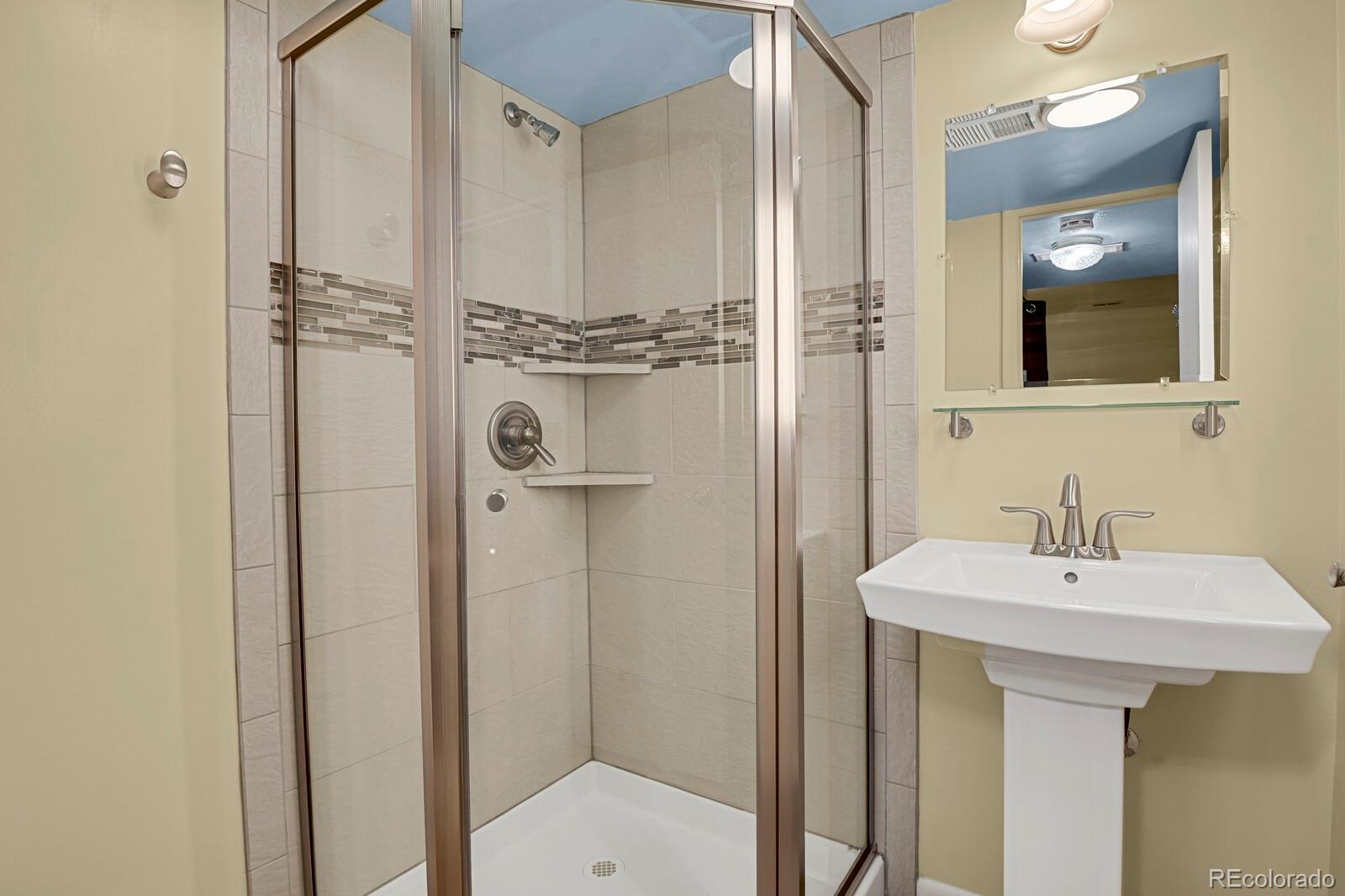 5017 S Quintero Circle Aurora CO 80015