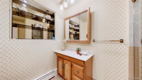 80 Hoyt Street Lakewood CO 80226