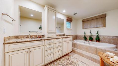 80 Hoyt Street Lakewood CO 80226