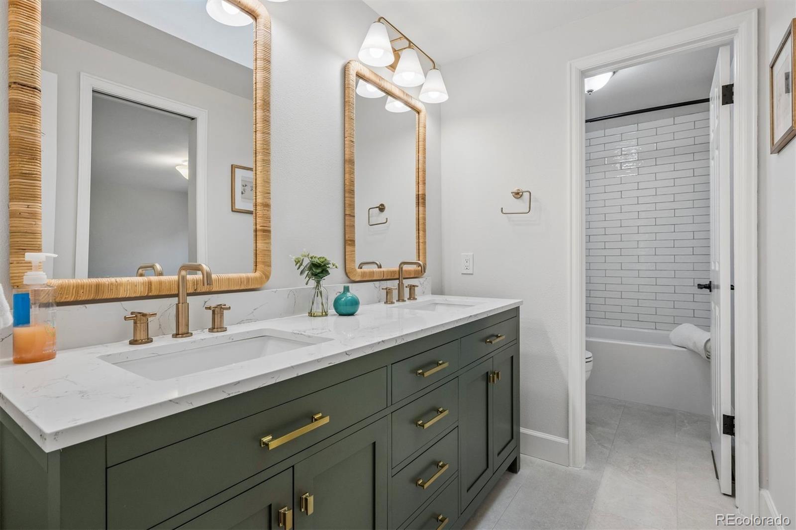 7121 E Hinsdale Place Centennial CO 80112