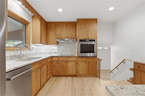 10469 W Vermillion Drive Littleton CO 80127
