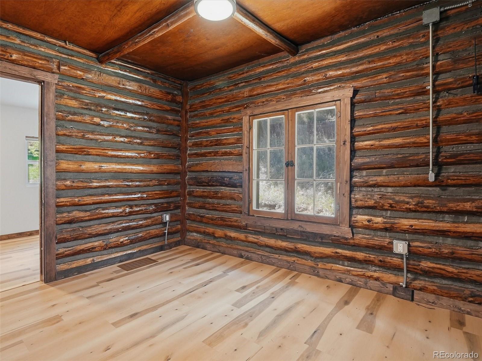 21628 Taos Road Indian Hills CO 80454