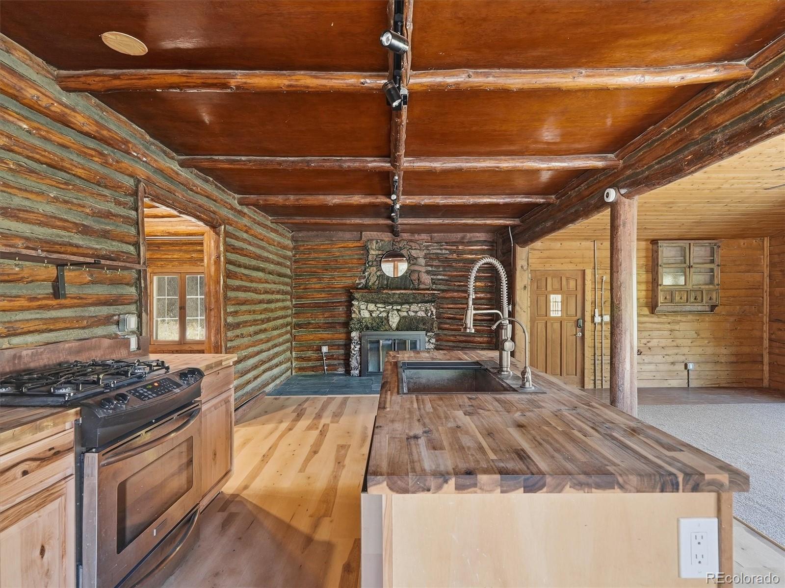 21628 Taos Road Indian Hills CO 80454