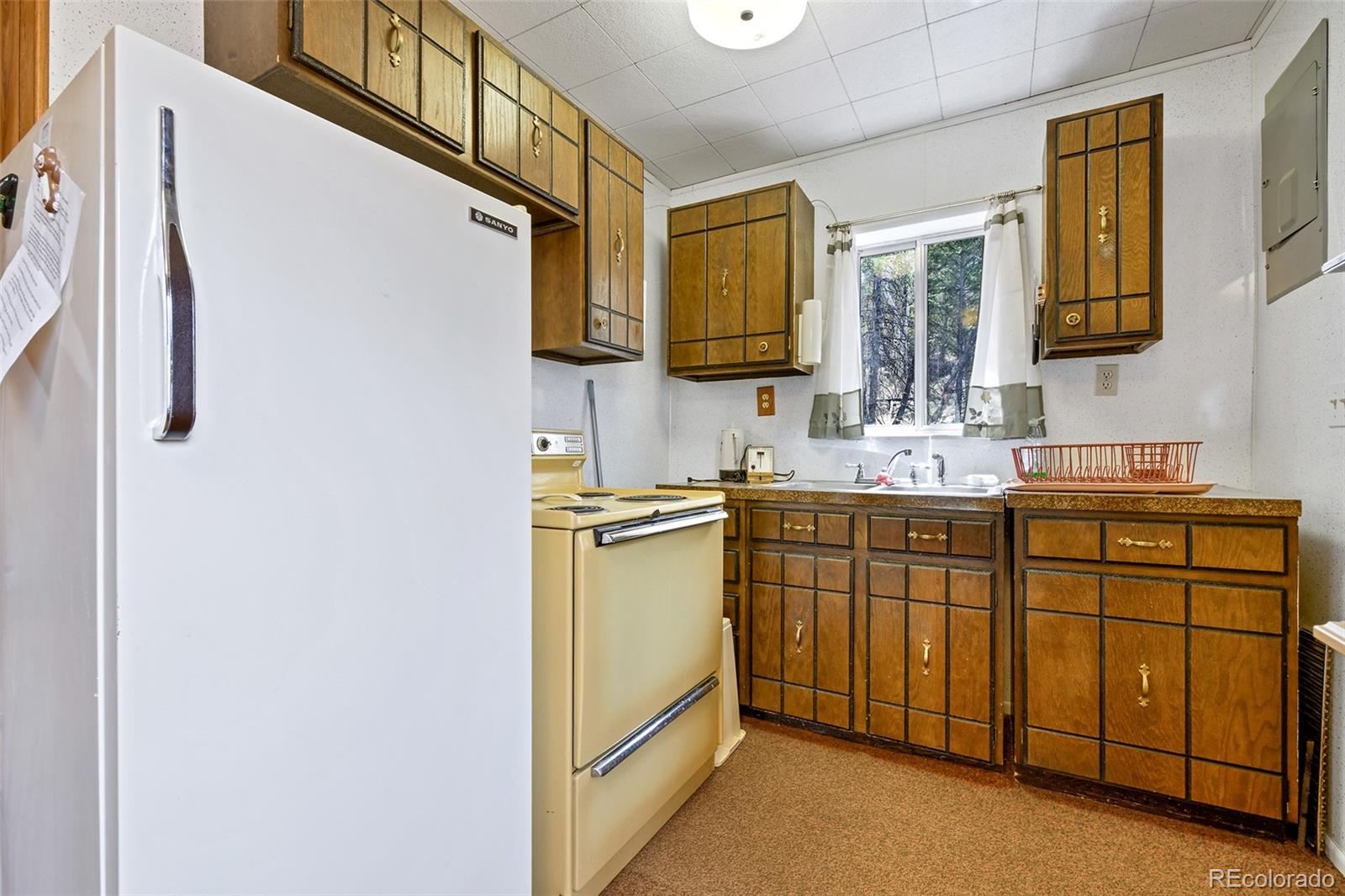 454 Eagle Rock Road Florissant CO 80816