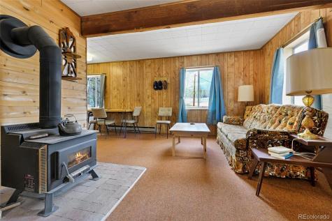 454 Eagle Rock Road Florissant CO 80816