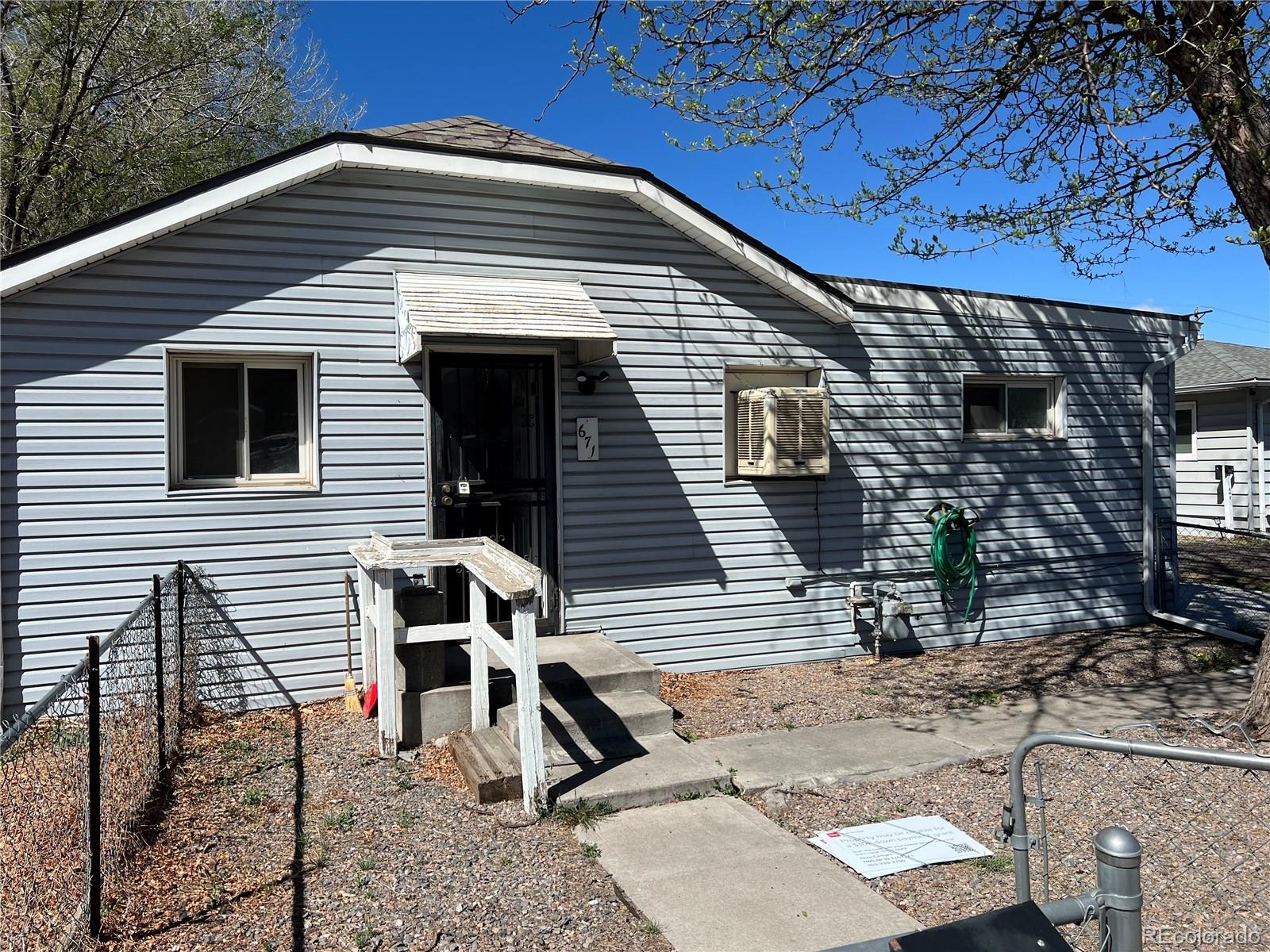 671 S Stuart Street Denver CO 80219