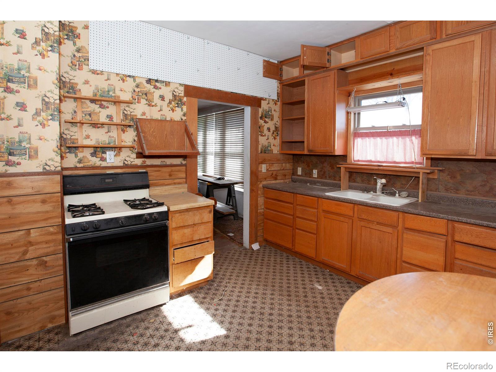 413 Lincoln Street Sterling CO 80751
