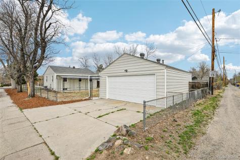 1200 Iola Street Aurora CO 80010