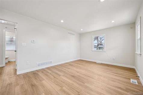 1200 Iola Street Aurora CO 80010