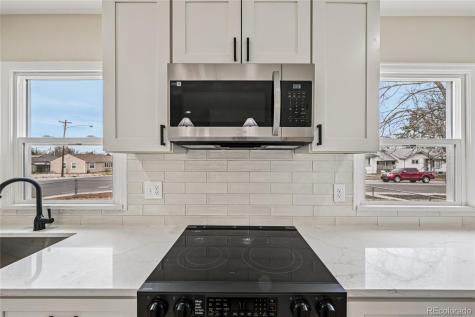 1200 Iola Street Aurora CO 80010