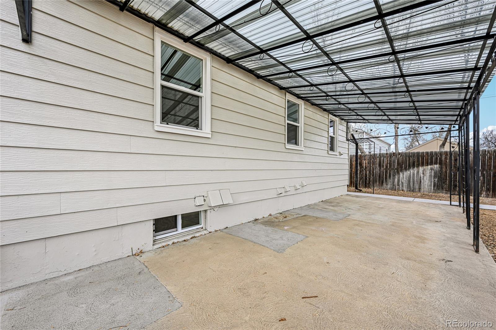 1200 Iola Street Aurora CO 80010