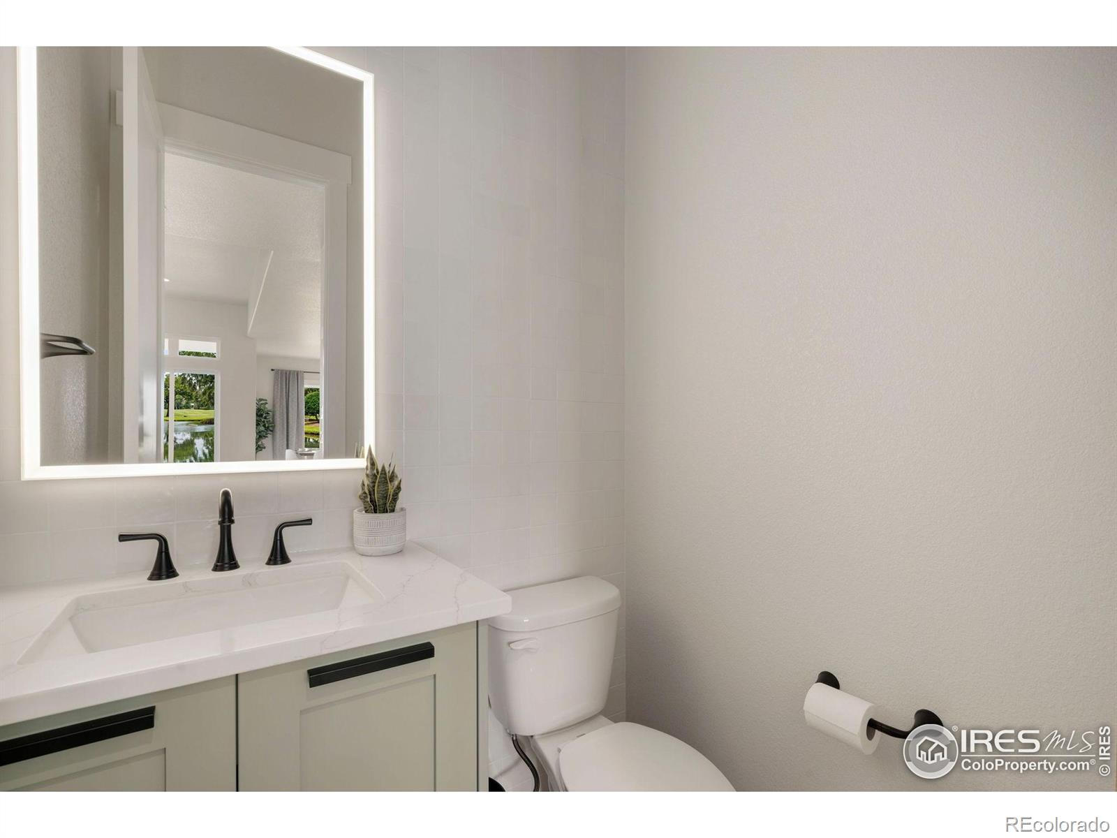 3632 N Buchanan Court Aurora CO 80019