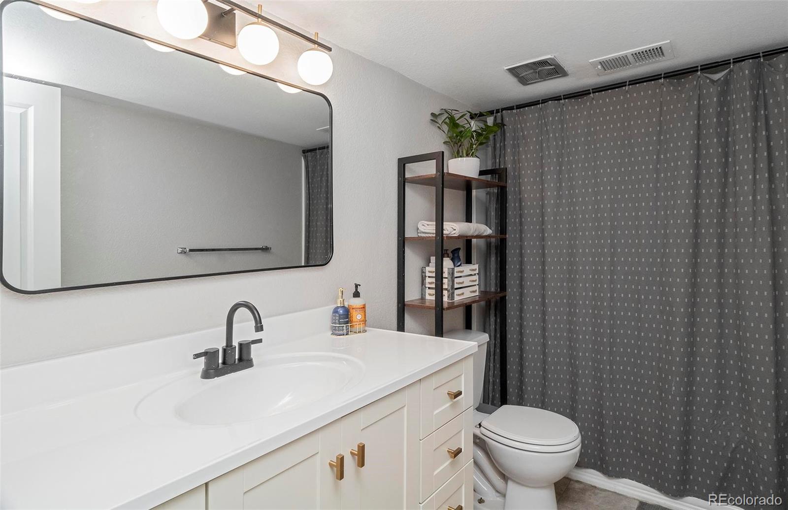 6637 Ingalls Court Arvada CO 80003
