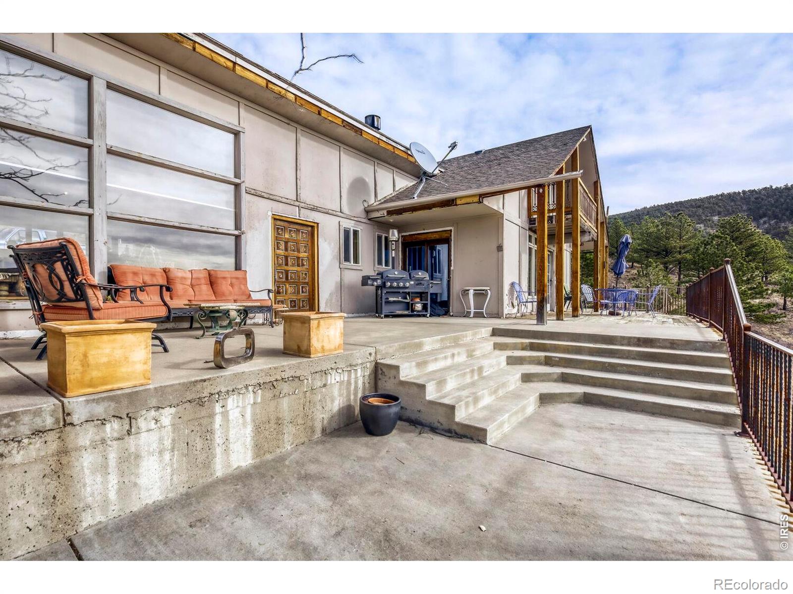 1042 Steamboat Valley Road Lyons CO 80540