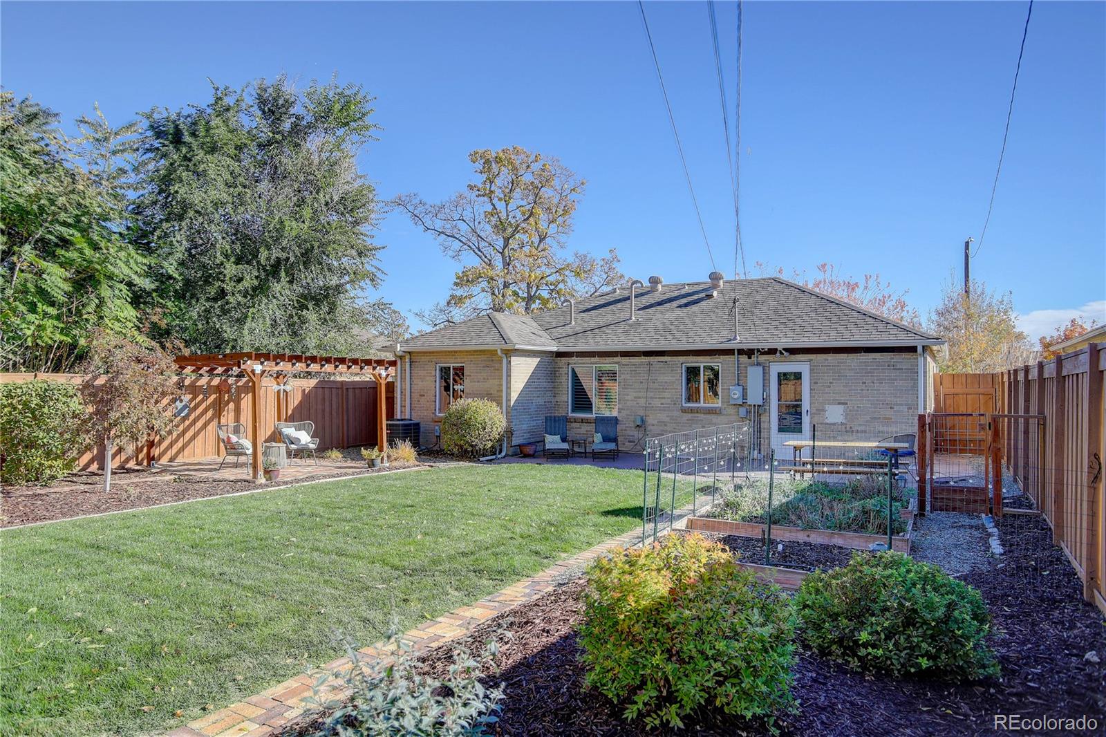 2555 Poplar Street Denver CO 80207
