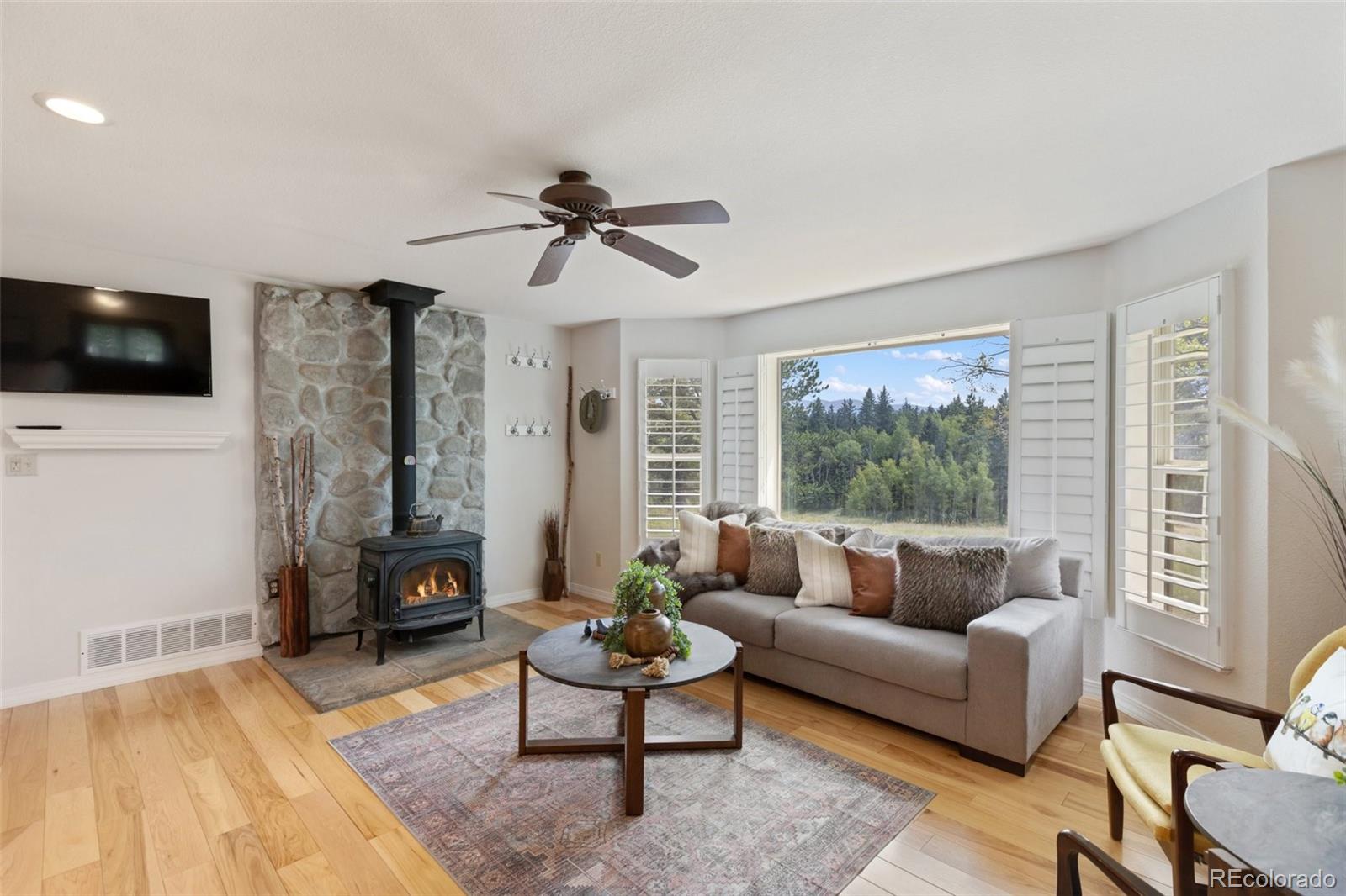 284 County Road 511 Road Divide CO 80814