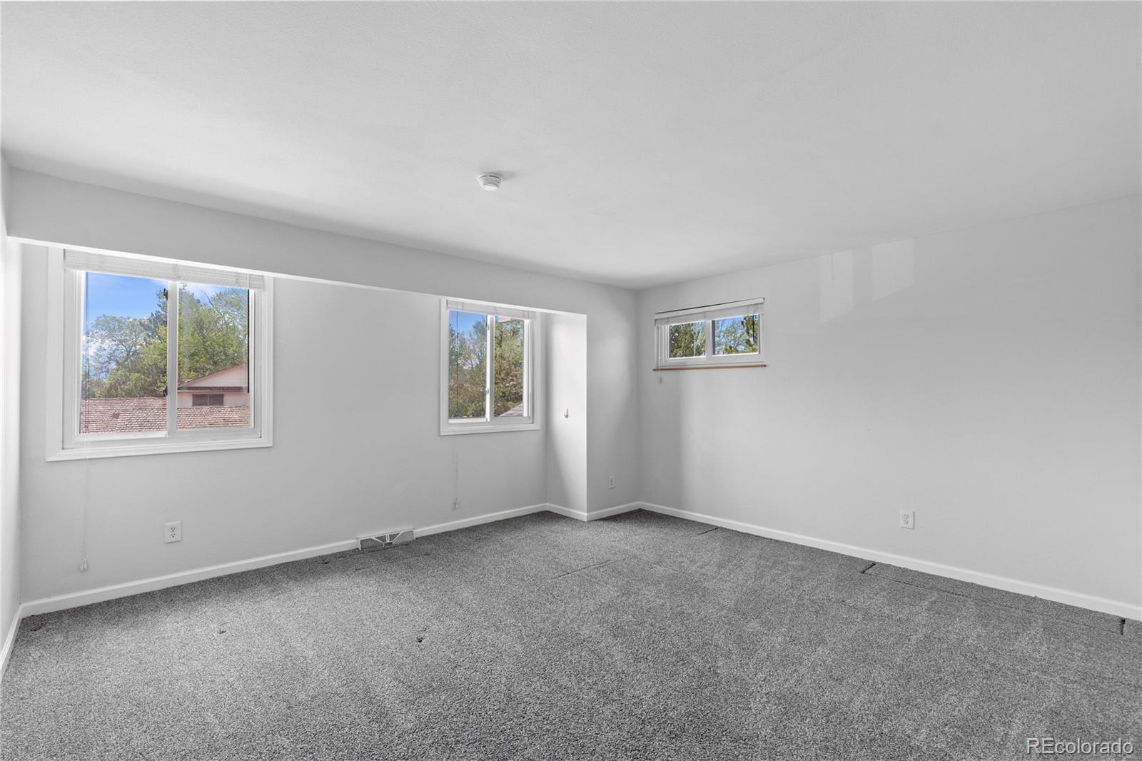 6450 S Magnolia Court Centennial CO 80111