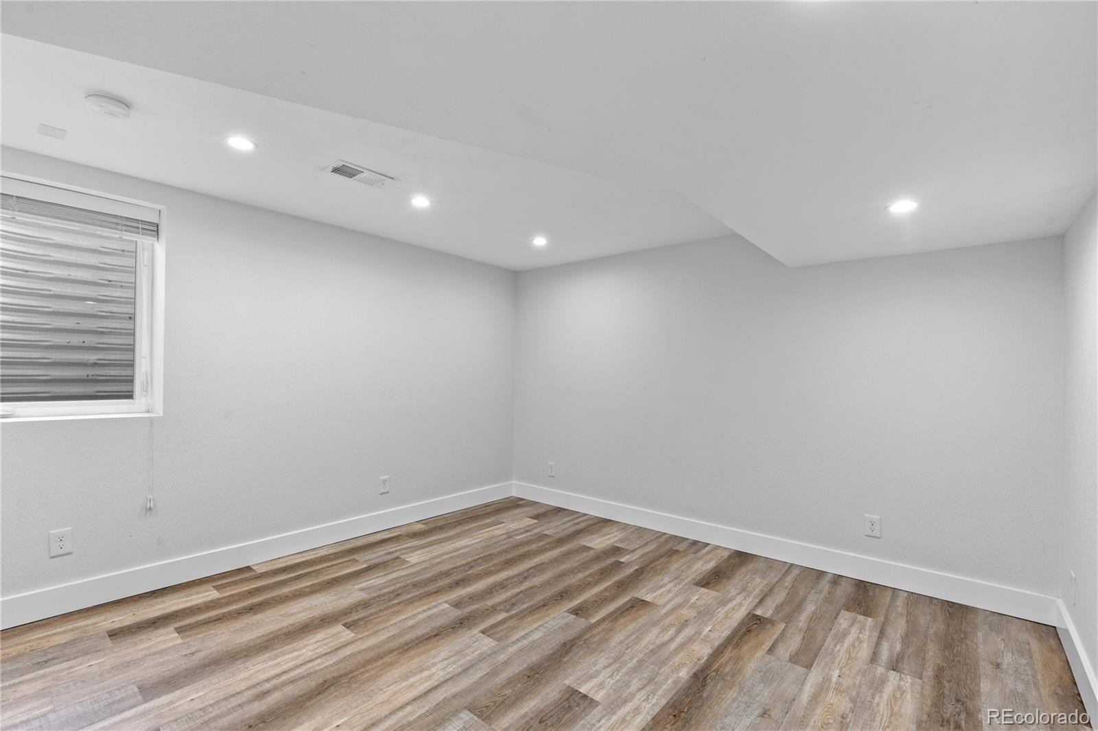 6450 S Magnolia Court Centennial CO 80111