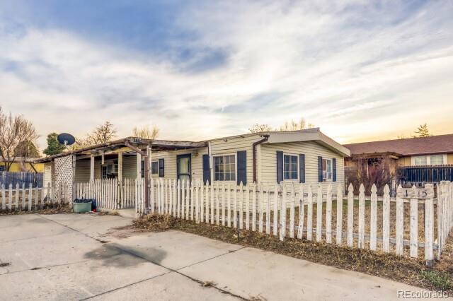 1215 Macintyre Court Dacono CO 80514