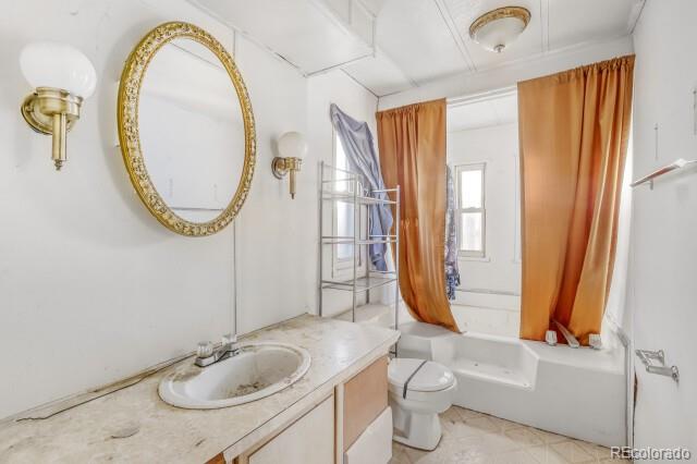 1215 Macintyre Court Dacono CO 80514