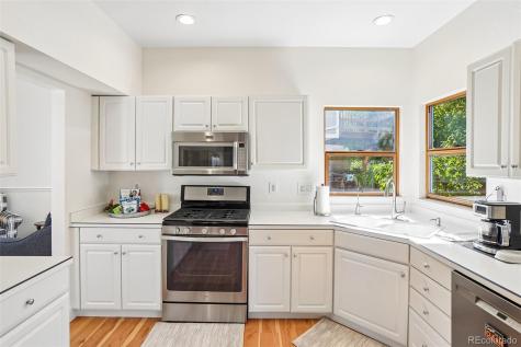 15860 W 66th Place Arvada CO 80007