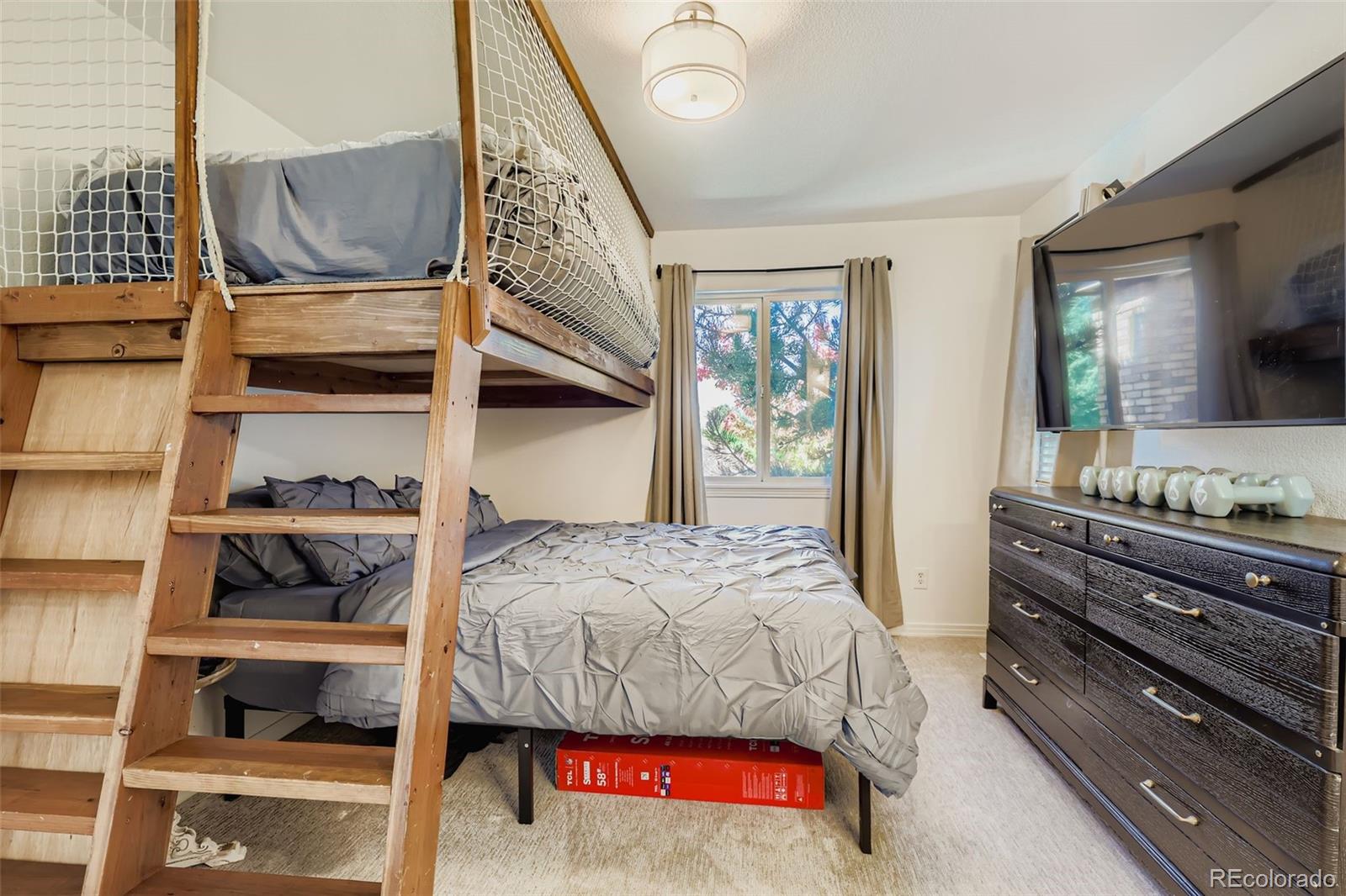 8407 S Parfet Court Littleton CO 80127
