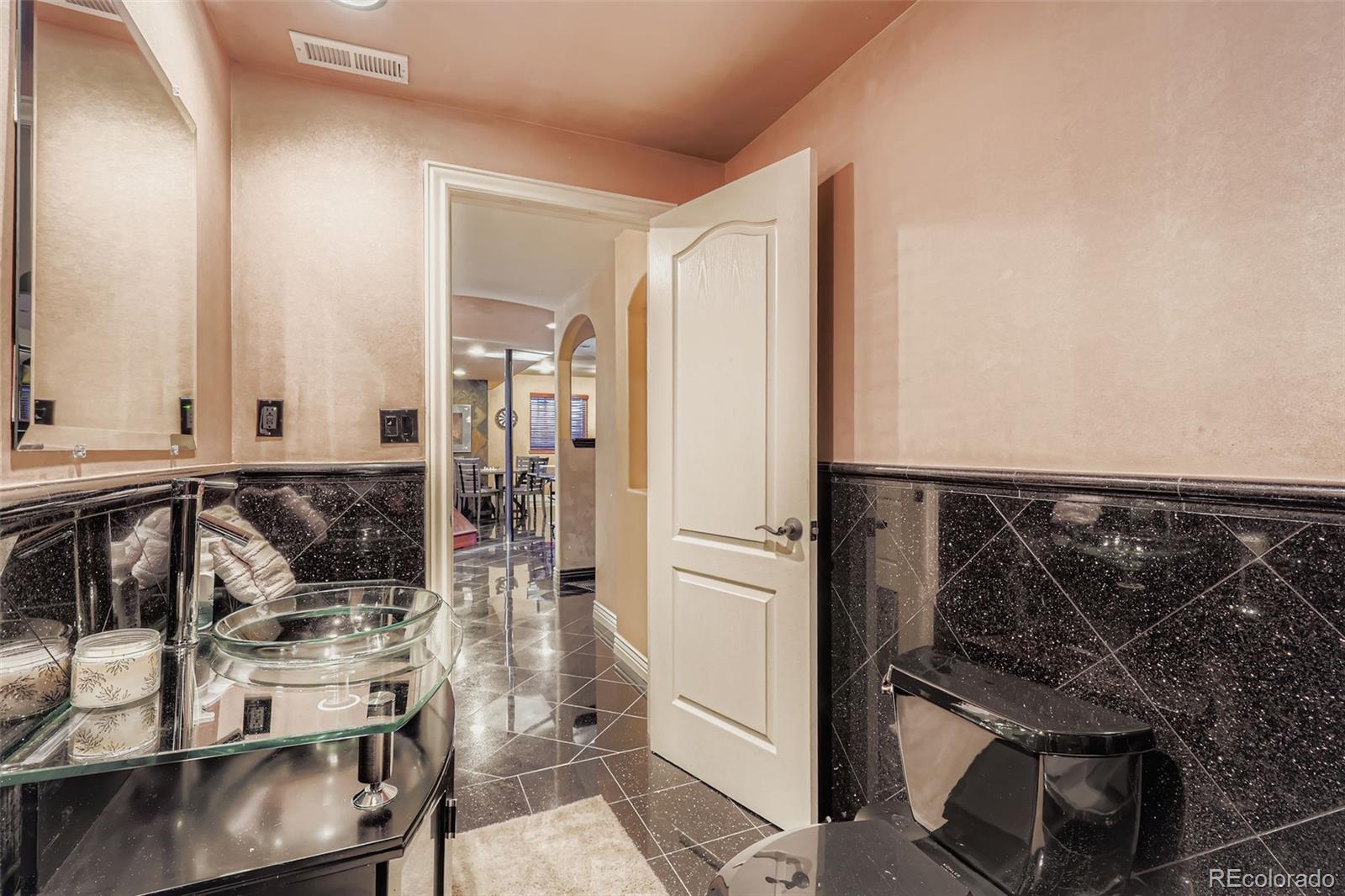 8407 S Parfet Court Littleton CO 80127