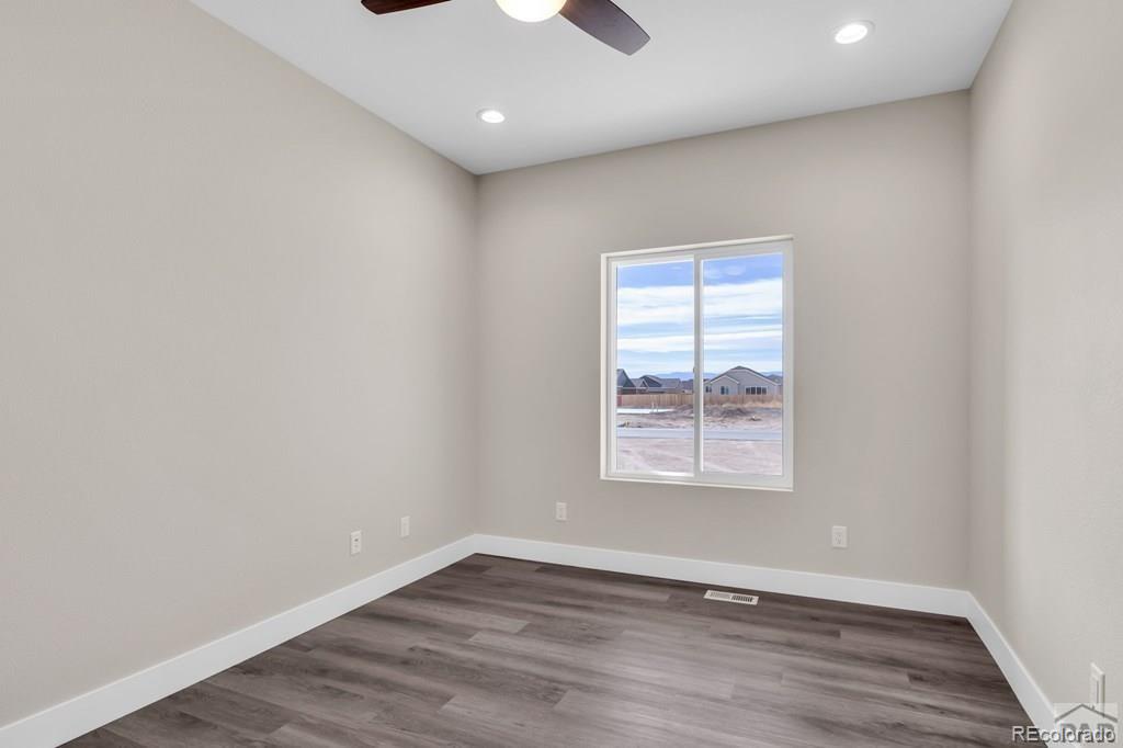 866 E Snyder Drive Pueblo CO 81007