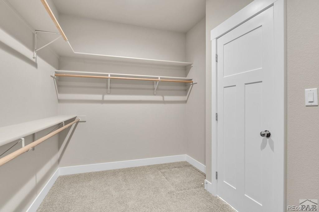 866 E Snyder Drive Pueblo CO 81007