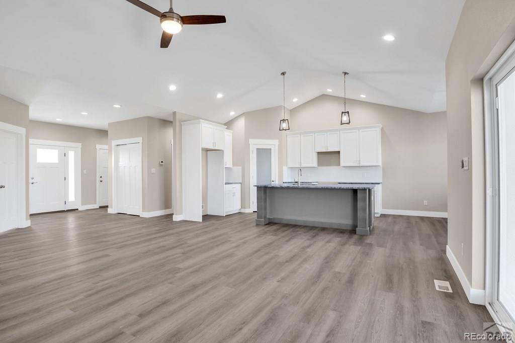 866 E Snyder Drive Pueblo CO 81007