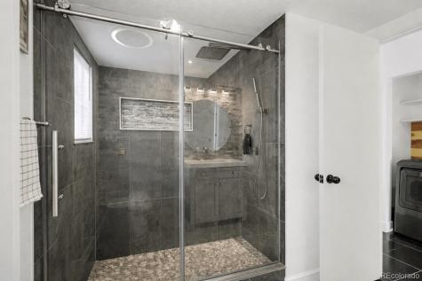 14894 E Warren Avenue Aurora CO 80014