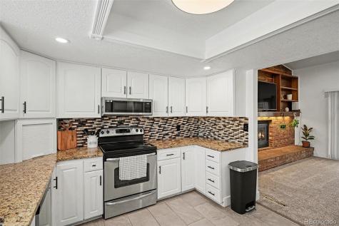 14894 E Warren Avenue Aurora CO 80014