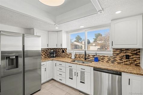 14894 E Warren Avenue Aurora CO 80014