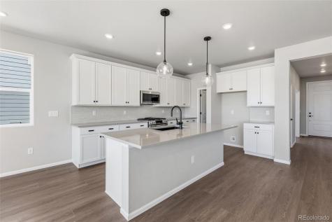 24382 E Atlantic Drive Aurora CO 80016