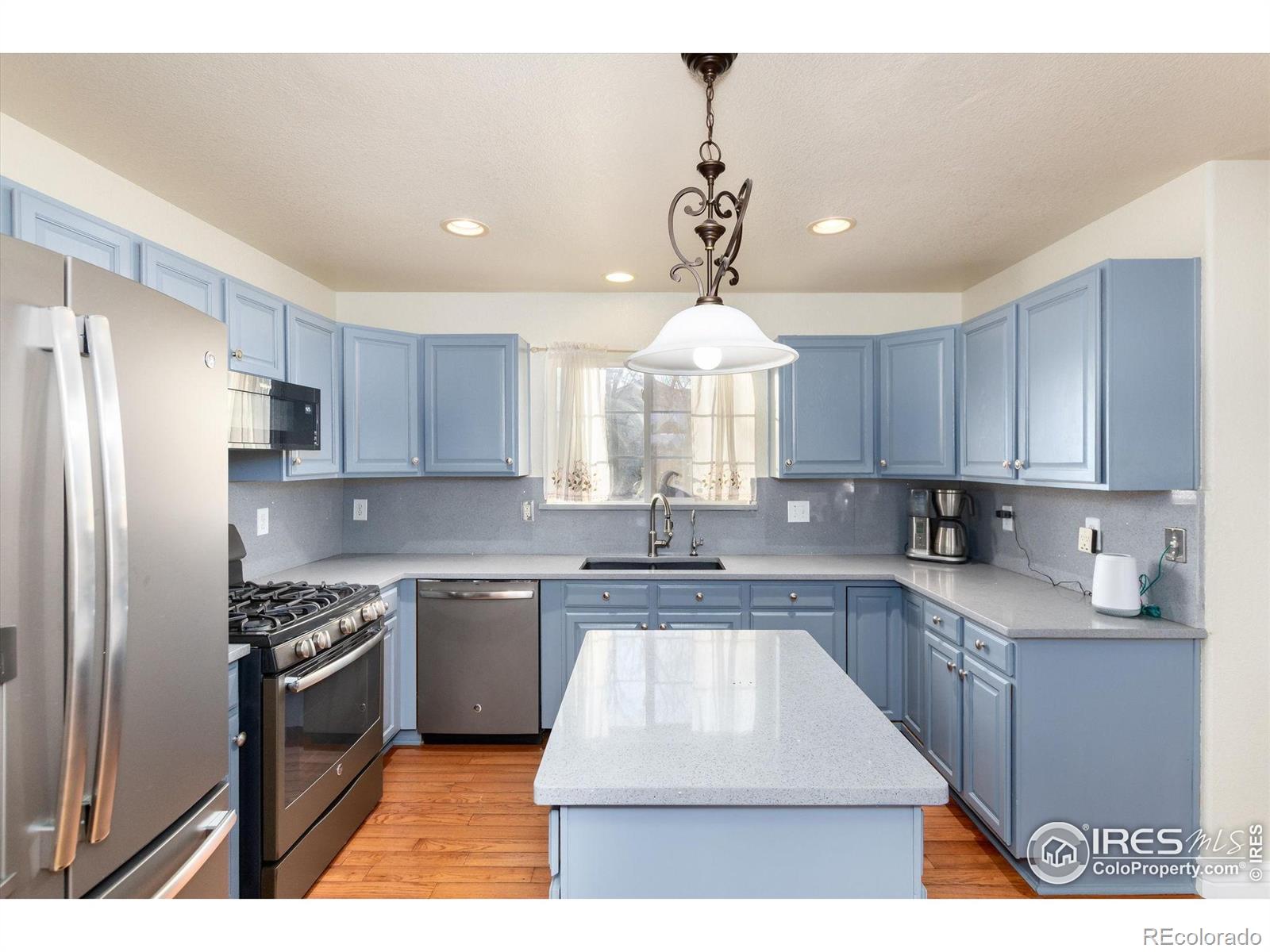 907 Sanctuary Circle Longmont CO 80504