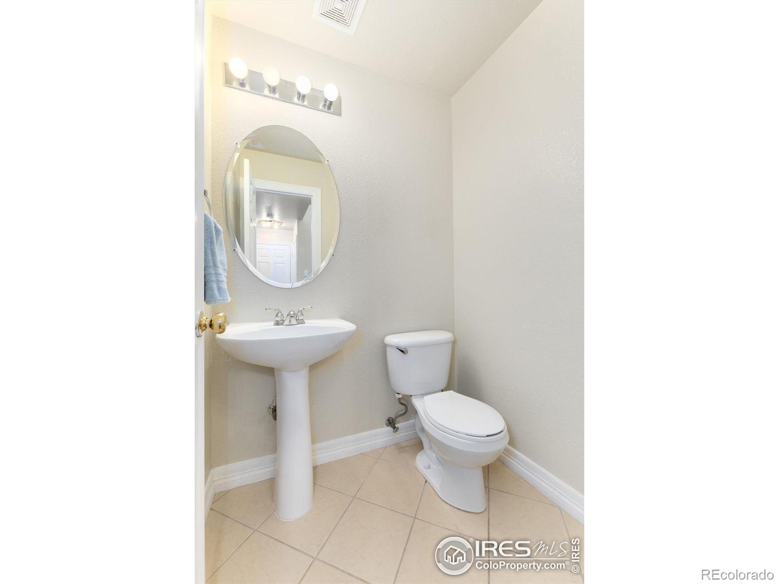 907 Sanctuary Circle Longmont CO 80504