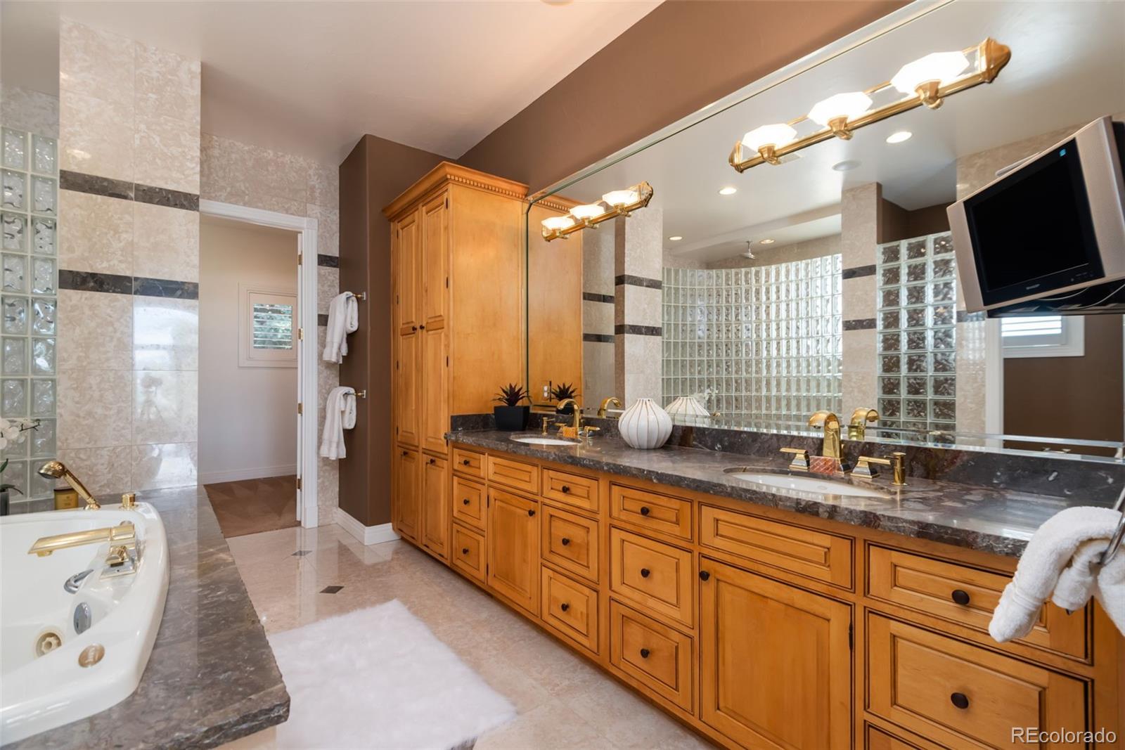5495 Eldridge Street Arvada CO 80002