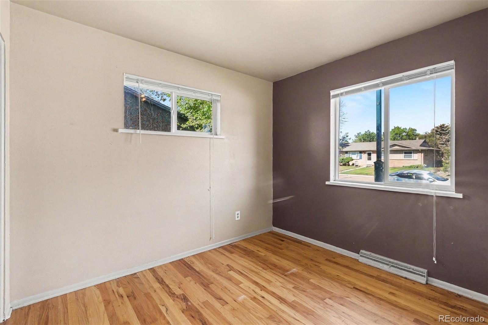 958 S Jasmine Street Denver CO 80224