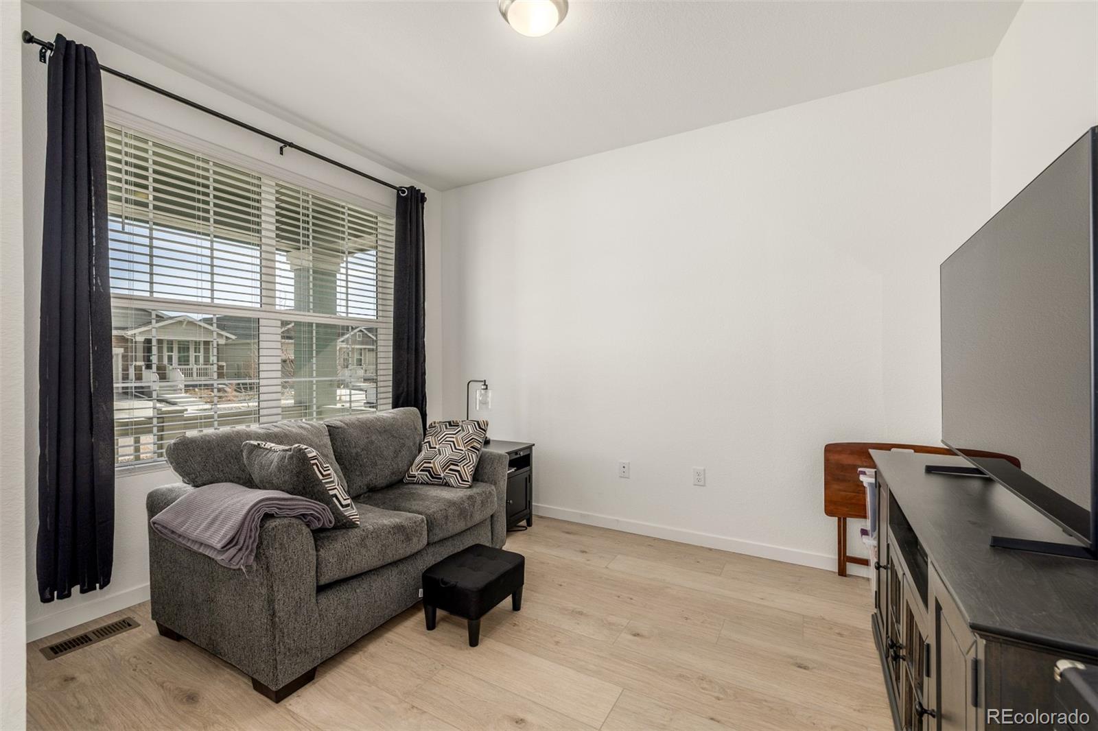 5125 N Quemoy Street Aurora CO 80019
