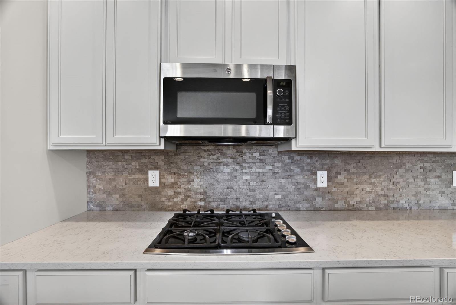 20016 W 93rd Avenue Arvada CO 80007