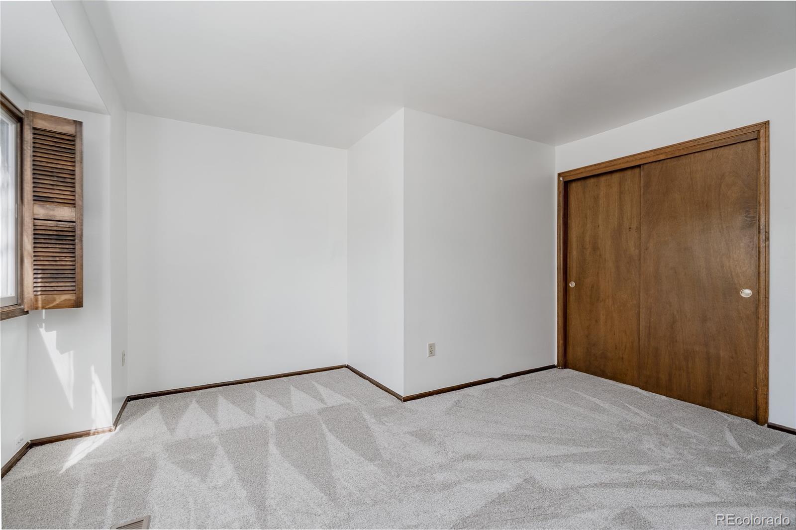 10622 W Dakan Mountain Littleton CO 80127