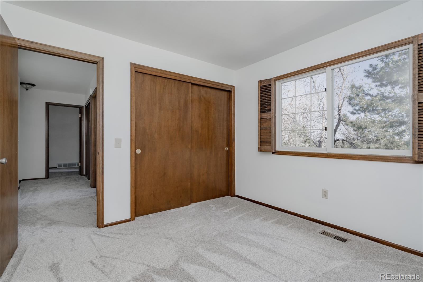 10622 W Dakan Mountain Littleton CO 80127