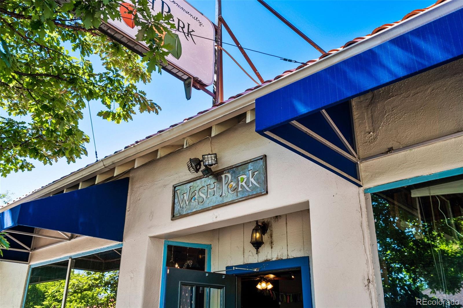 554 S Logan Street Denver CO 80209