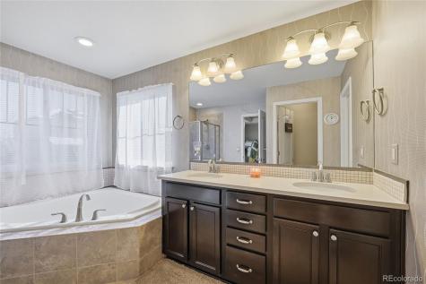 6372 N Dunkirk Court Aurora CO 80019