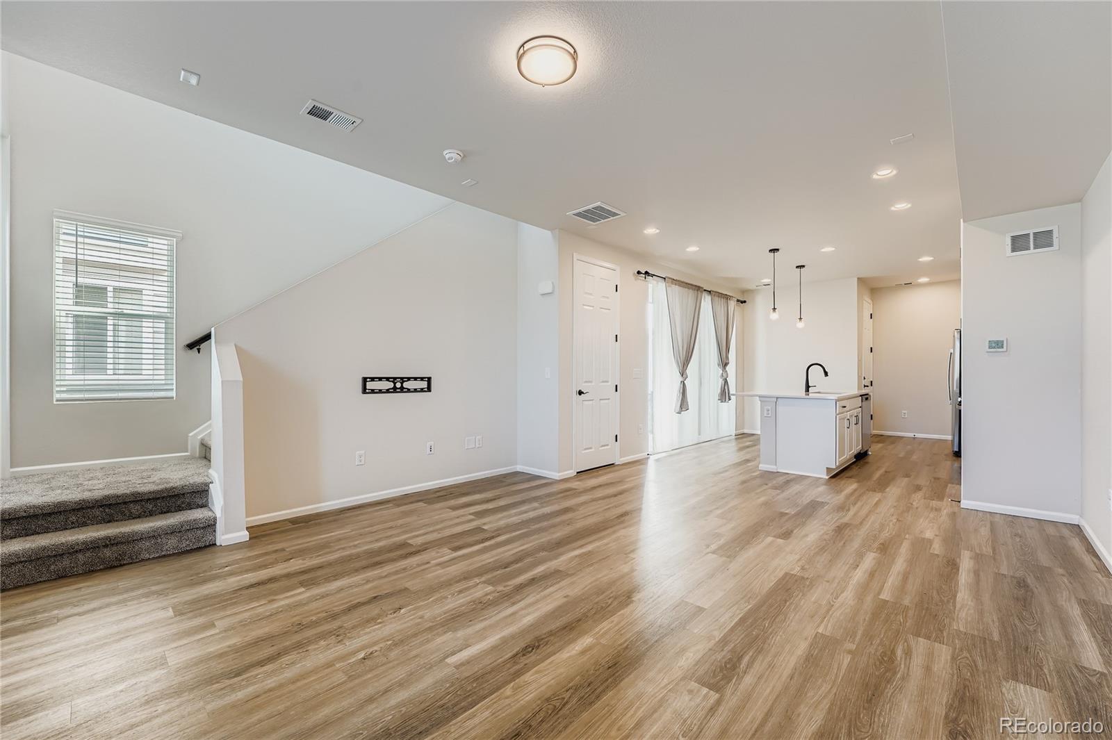 24374 E 42nd Avenue Aurora CO 80019