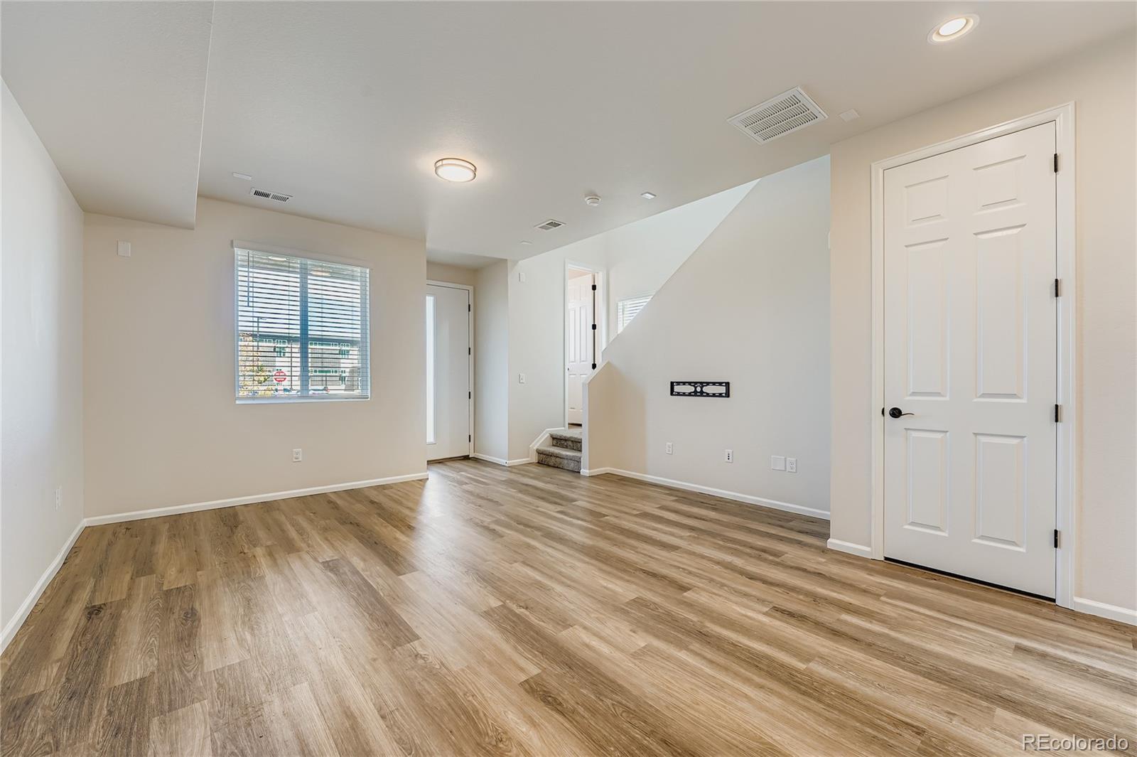 24374 E 42nd Avenue Aurora CO 80019