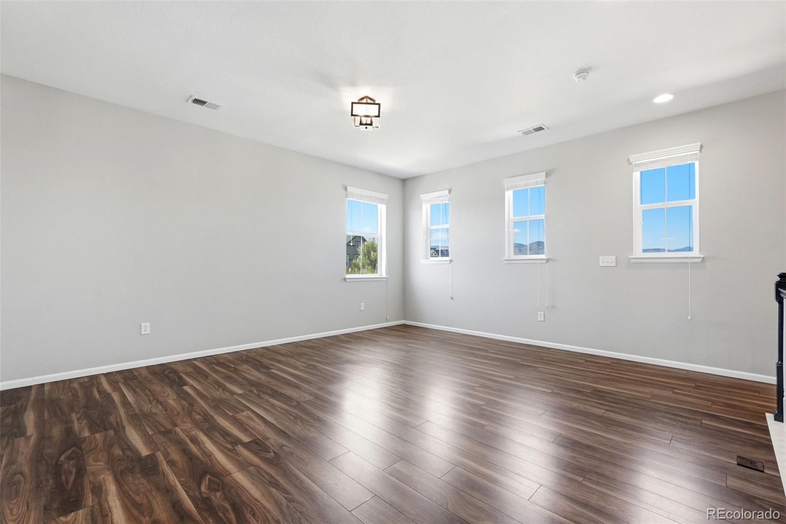 9776 Camas Lane Littleton CO 80125