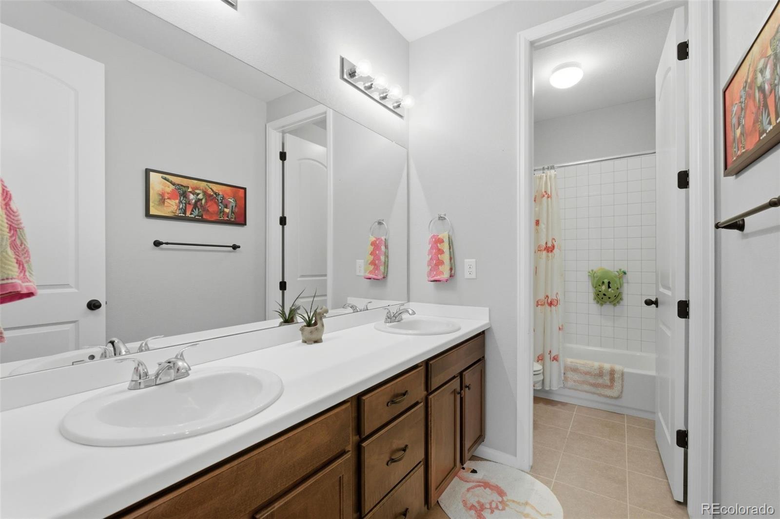 9776 Camas Lane Littleton CO 80125