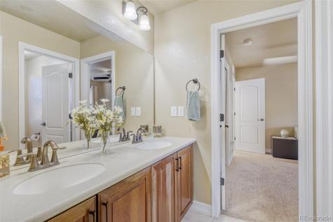 8247 S Country Club Parkway Aurora CO 80016