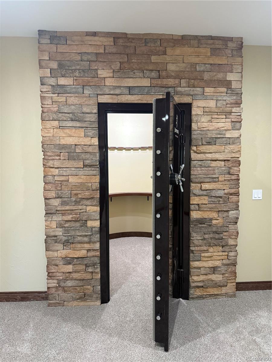 7936 Monarch Road Larkspur CO 80118